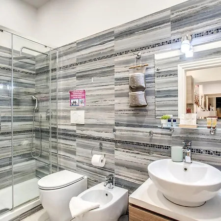 아파트 Royal Vatican