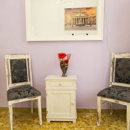 Royal Vatican Apartment *