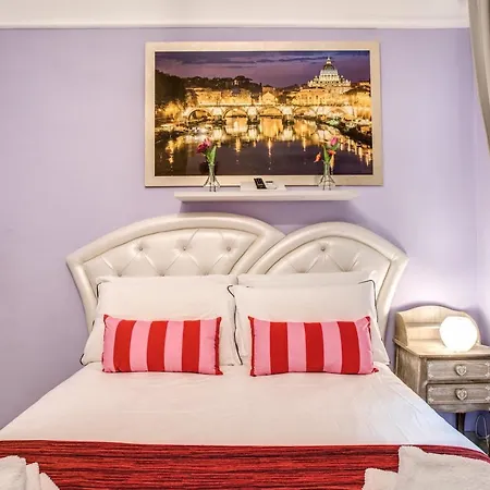 Royal Vatican ローマ